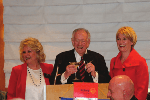 Oscar Goodman is honored and accompanied by his temporary Showgirls guest Lisa Ferrell and our member Sarah Brown.
