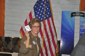 Carolyn Sparks does not win pot.