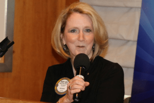 Past President Mary Ann Avnet presented our invocation