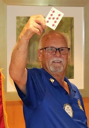 Bob Werner missed the pot and the $6,424 elusive joker prize winner moves on.
